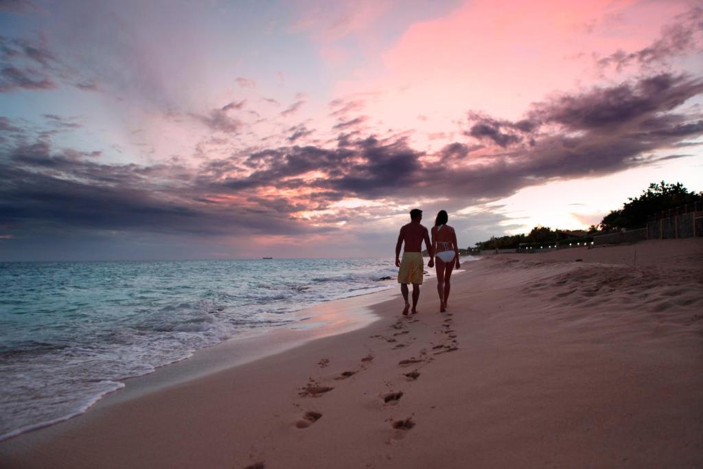 Divi Little Bay Beach Resort Philipsburg  Esterno foto